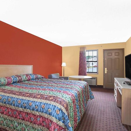 Knights Inn Wildersville Esterno foto